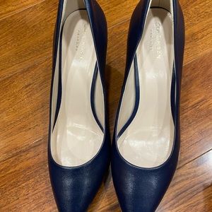 Never worn!! Cole haan women’s blue pump